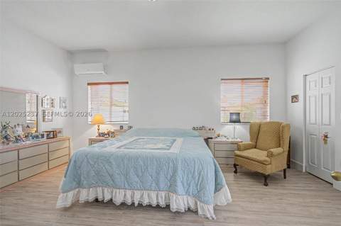 1551 SW 154th Ct, Miami FL - photo 12 of 21