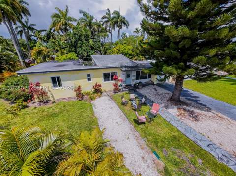 548 East Dr, Miami Springs FL - photo 13 of 75