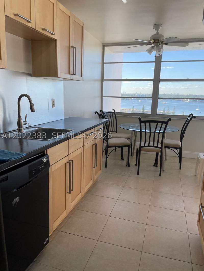 3 bedroom Condominium at 18021 Biscayne Blvd 1701, Del Prado Marina, Aventura — photo 2