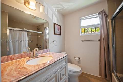 1053 NW 28th St, Miami FL - photo 19 of 25