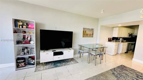 100 Lincoln Rd 720, Miami Beach FL - photo 13 of 22