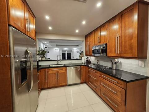 11312 SW 25th, Miami FL - photo 6 of 27