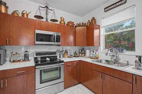 12853 SW 135th St, Miami FL - photo 9 of 22
