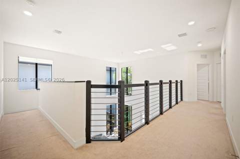 8763 NW 157th Ter, Miami Lakes FL - photo 12 of 38