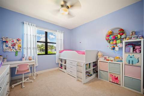 8763 NW 157th Ter, Miami Lakes FL - photo 18 of 38