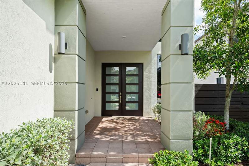 4 bedroom SingleFamilyResidence at 8763 NW 157th Ter, Satori, Miami Lakes — photo 2