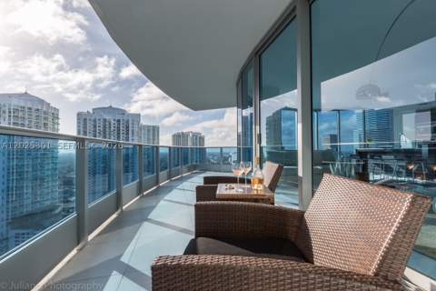 200 Biscayne Boulevard Way 3102, Miami FL - photo 9 of 36