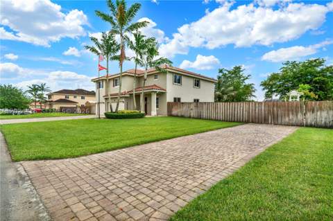 1730 NW 21st St, Homestead FL - photo 11 of 49