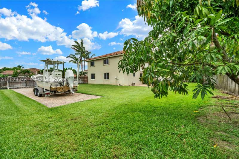 6 bedroom SingleFamilyResidence at 1730 NW 21st St, Redland Reef, Homestead — photo 3
