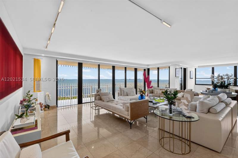 6 bedroom Condominium at 2 Grove Isle Dr B801-802, Grove Isle Condo, Miami — photo 2