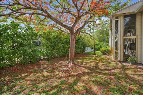927 NE 199th St 103, Miami FL - photo 24 of 75