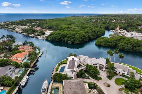 6941 Sunrise Ct, Coral Gables FL - photo 8 of 87
