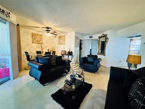 2638 SE 21st Ct 205-C, Homestead FL - photo 10 of 30