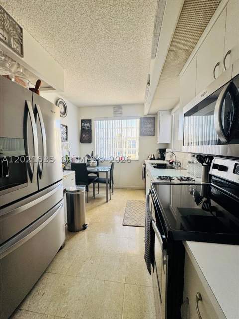 2638 SE 21st Ct 205-C, Homestead FL - photo 19 of 30