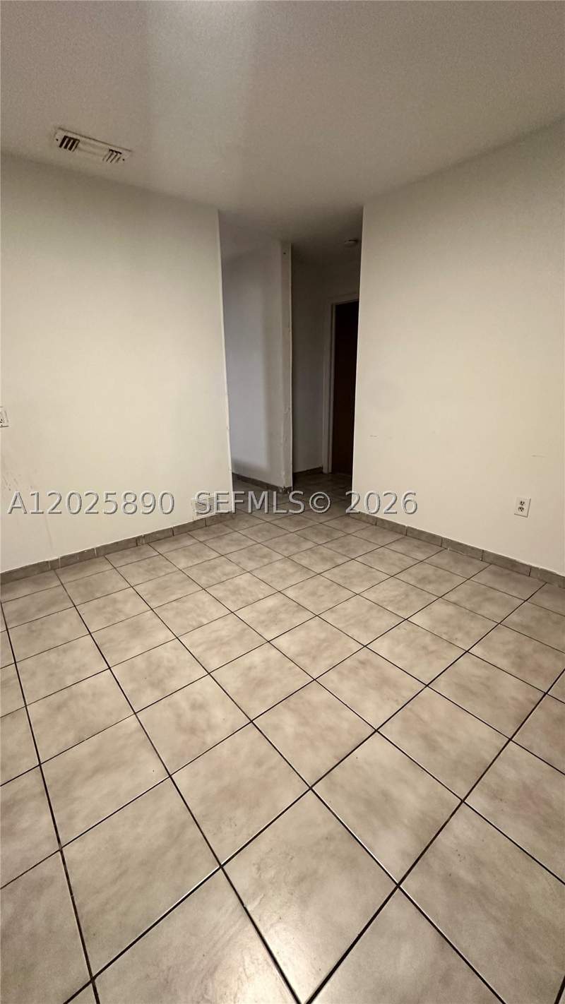 2 bedroom SingleFamilyResidence at 4198 W 10th Ave, Natalie Estates Sub, Hialeah — photo 2
