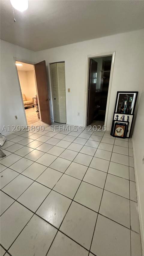 4198 W 10th Ave, Hialeah FL - photo 6 of 8