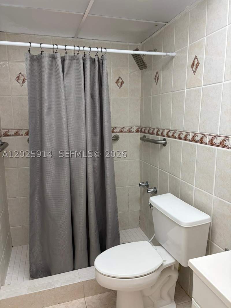 1 bedroom Condominium at 6820 W Flagler St 212, Madrid Terrace Condo, Miami — photo 5