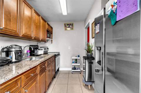 2365 NW 155th St, Miami Gardens FL - photo 10 of 31