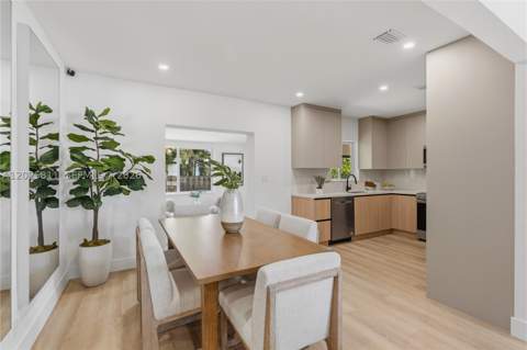 2110 SW 15th St, Miami FL - photo 8 of 38