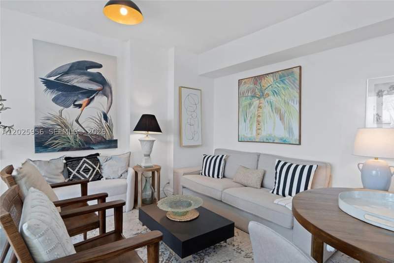 1 bedroom Condominium at 1100 West Ave 427, 1100 West Condo, Miami Beach — photo 3