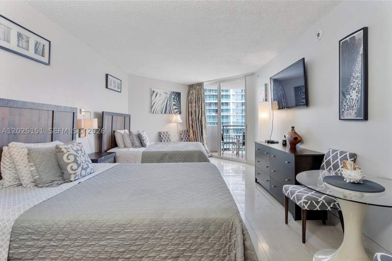 2 bedroom Condominium at 17375 Collins Ave 1507, Ocean Point Beach Club Co, Sunny Isles Beach — photo 2