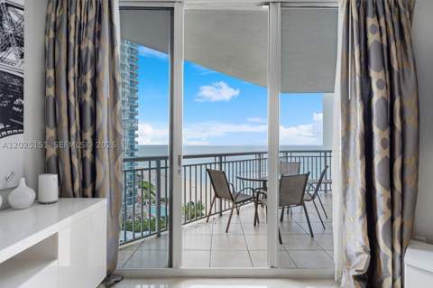 17375 Collins Ave 1507, Sunny Isles Beach FL - photo 22 of 43