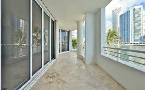 848 Brickell Key Dr 306, Miami FL - photo 9 of 66