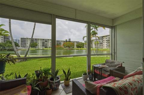 2855 Leonard Dr H106, Aventura FL - photo 10 of 48
