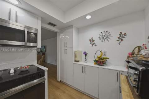 2855 Leonard Dr H106, Aventura FL - photo 23 of 48