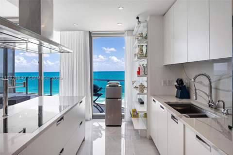 15701 Collins Ave 802, Sunny Isles Beach FL - photo 15 of 62