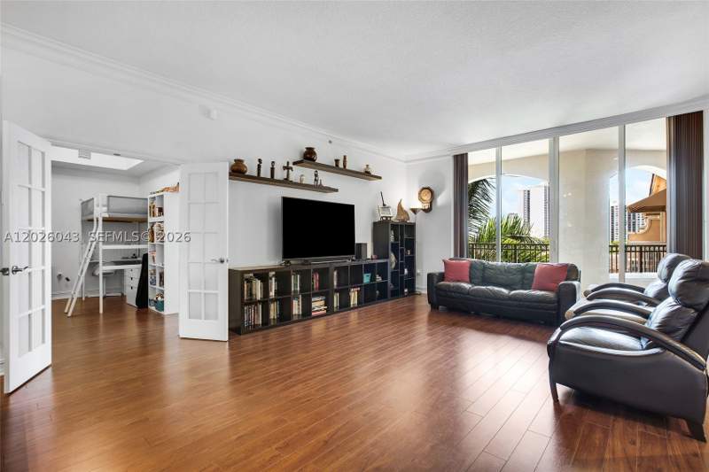 2 bedroom Condominium at 3001 NE 185th St 610, Alaqua Condo, Aventura — photo 3