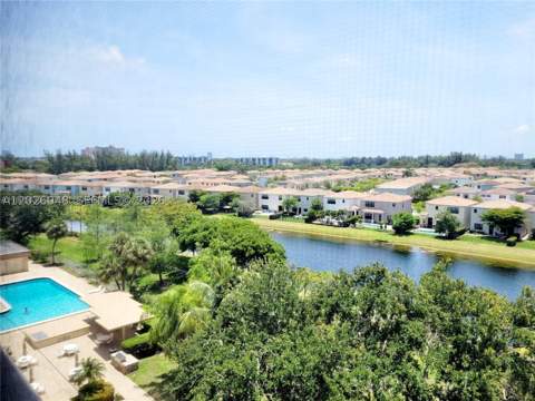 800 NE 195th St 720, Miami FL - photo 11 of 35