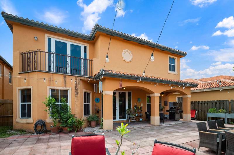5 bedroom SingleFamilyResidence at 3144 SW 154th Place, Egret Lakes Estates Sec 7, Miami — photo 5