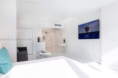 5445 Collins Ave 1232, Miami Beach FL - photo 9 of 11