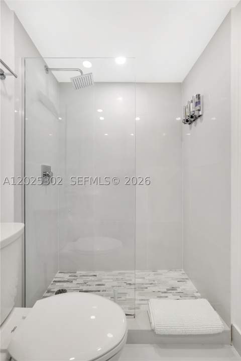5445 Collins Ave 1203, Miami Beach FL - photo 9 of 9