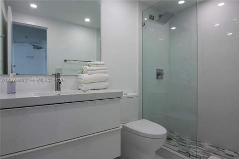 5445 Collins Ave 1730, Miami Beach FL - photo 10 of 13