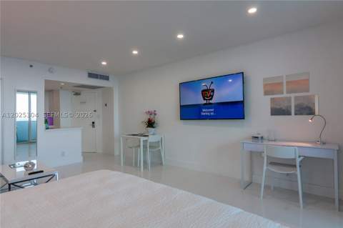 5445 Collins Ave 1730, Miami Beach FL - photo 9 of 13