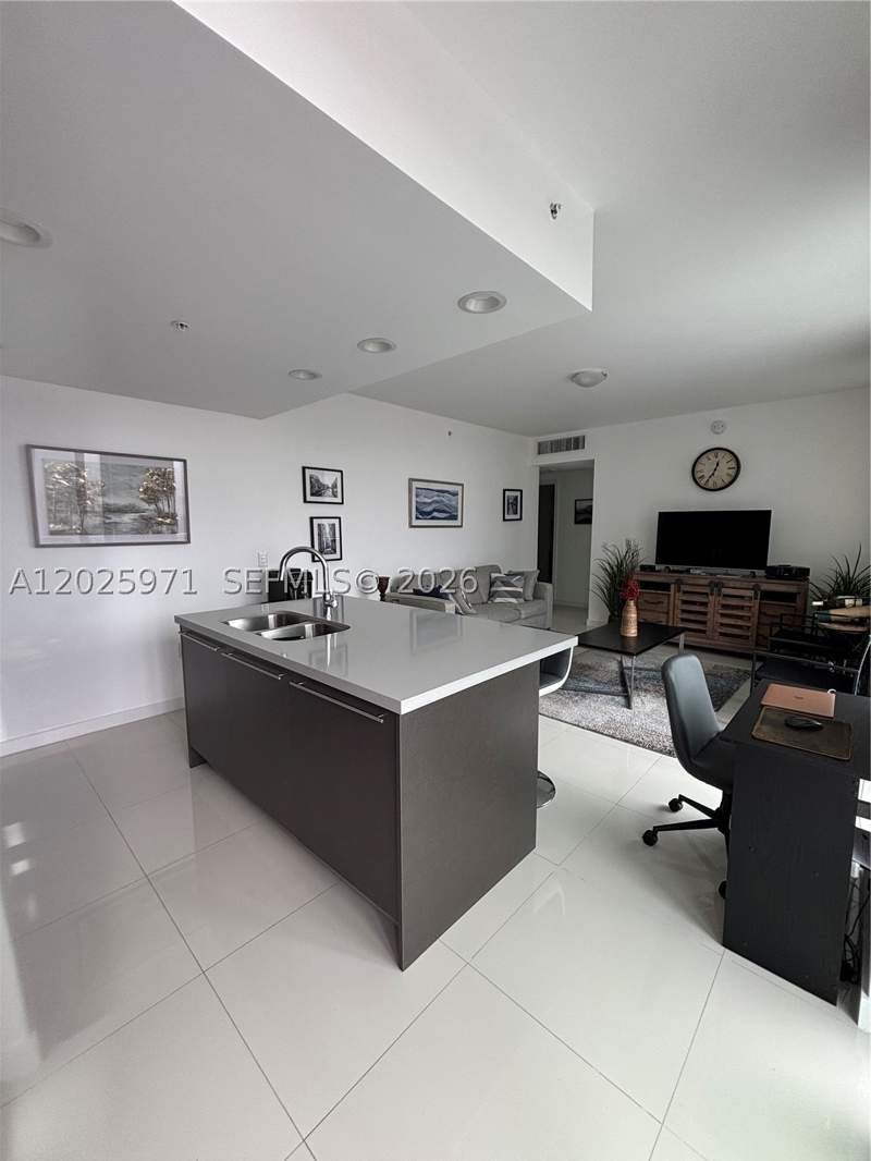 1 bedroom Condominium at 7875 NW 107th Ave 504, Midtown Doral Condo 4, Doral — photo 4