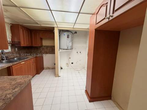 20603 NW 15th Ave 8-1, Miami Gardens FL - photo 9 of 30