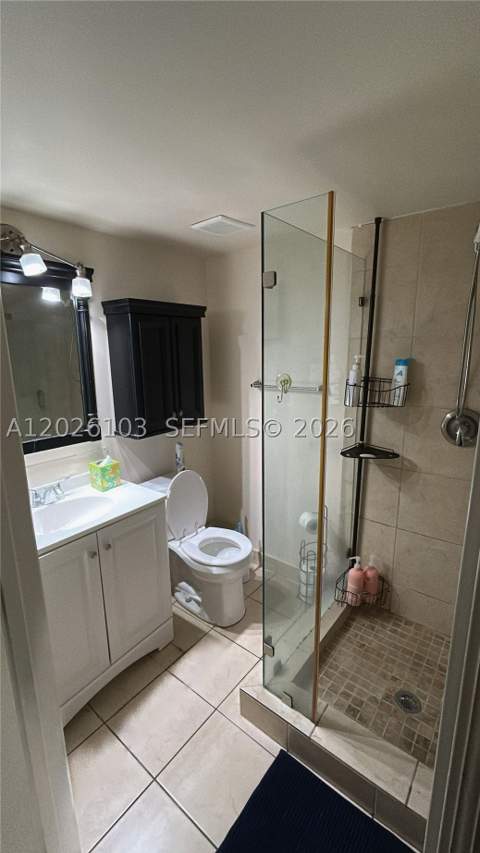 201 178th Dr 225, Sunny Isles Beach FL - photo 9 of 10