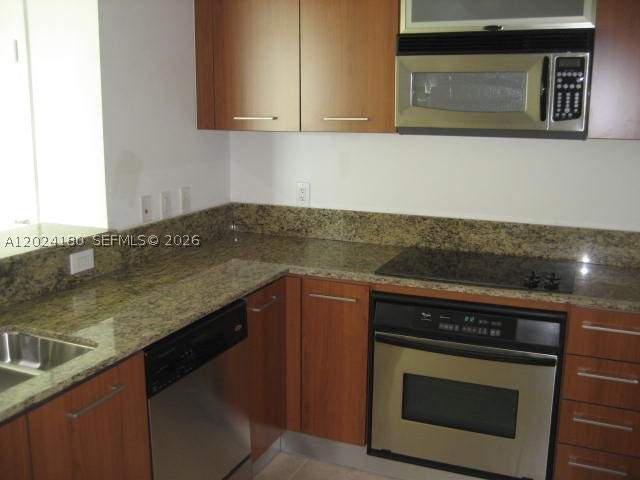 1 bedroom Condominium at 9066 SW 73 Ct 1702, Metropolis II At Dadeland, Miami — photo 4