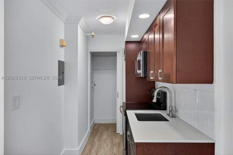 1255 Collins Ave 504, Miami Beach FL - photo 9 of 33