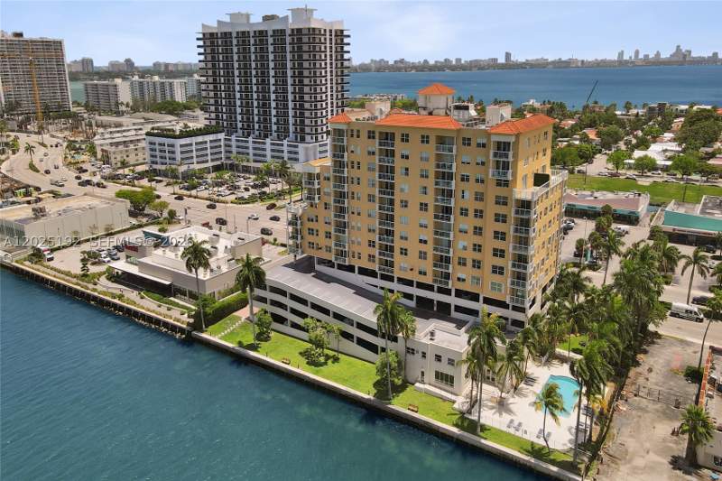 2 bedroom Condominium at 1625 Kennedy Cswy 1207C, Bayview Condo At North Ba, North Bay Village — photo 2