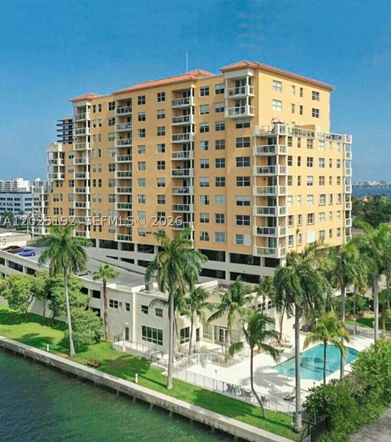 2 bedroom Condominium at 1625 Kennedy Cswy 1207C, Bayview Condo At North Ba, North Bay Village — photo 3