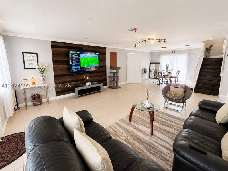 3 bedroom Townhouse at 7305 NW 173rd Dr 102, Bella Colina Condo, Hialeah — photo 4