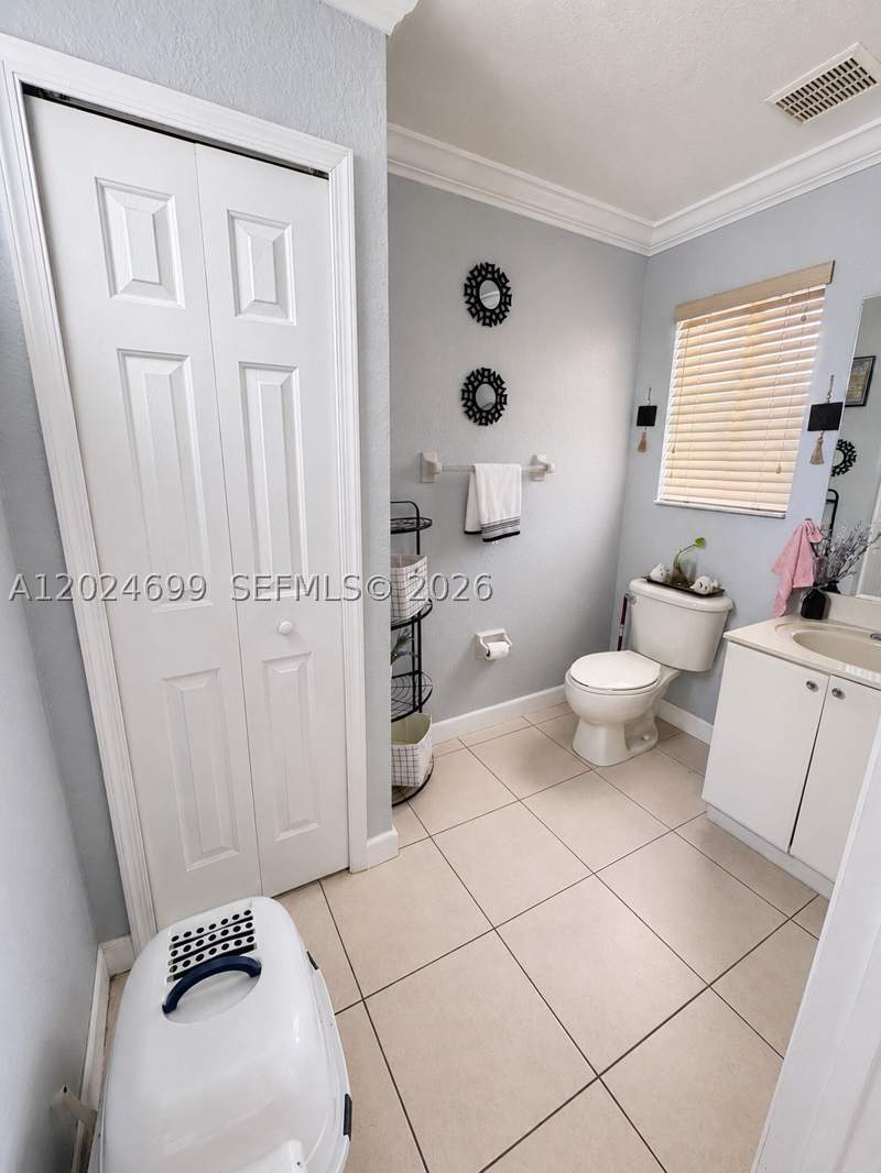 3 bedroom Townhouse at 7305 NW 173rd Dr 102, Bella Colina Condo, Hialeah — photo 5