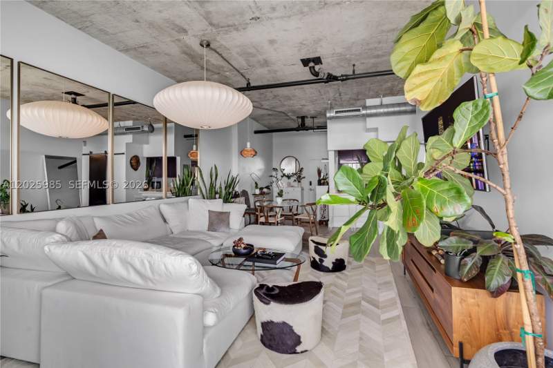 1 bedroom Condominium at 1000 West Ave Ph23, Mirador 1000 Condo, Miami Beach — photo 5