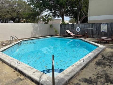 3190 Bird Ave 15, Coconut Grove FL - photo 20 of 23
