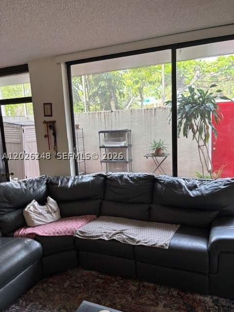 3190 Bird Ave 15, Coconut Grove FL - photo 7 of 23