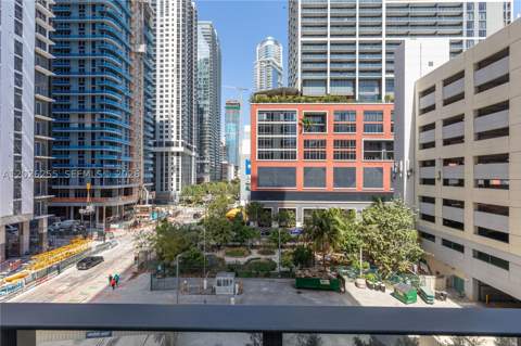 121 NE 5th St 510, Miami FL - photo 13 of 54